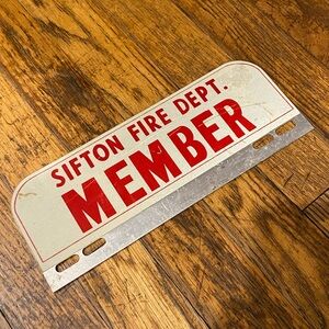 Vintage Sifton Washington Fire Department Member License Plate Topper
